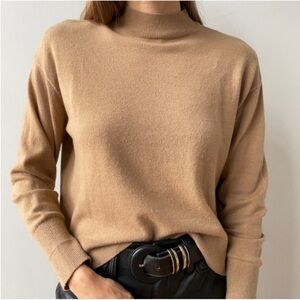 Everlane Women's Tan Sweater